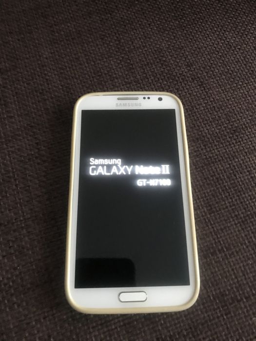 Телефон самсунг Galaxy Note II GT-N7100