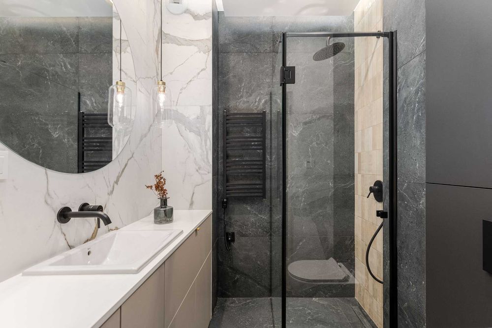 Nowe 2 pokojowe mieszkanie w  centrum Bielska Białej garaż