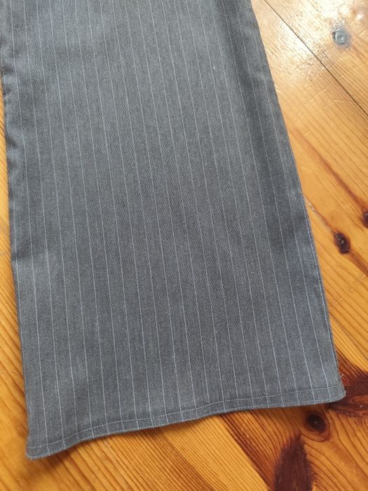 Spodnie damskie w paski proste rozmiar M//L