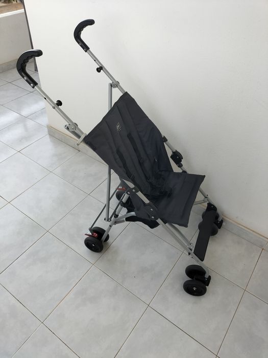 Carrinho bebé/criança marca ZY SAFE