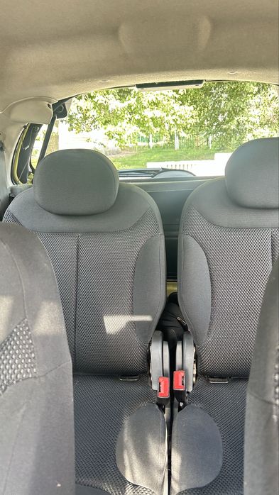Продам стильний та економний Citroën C2