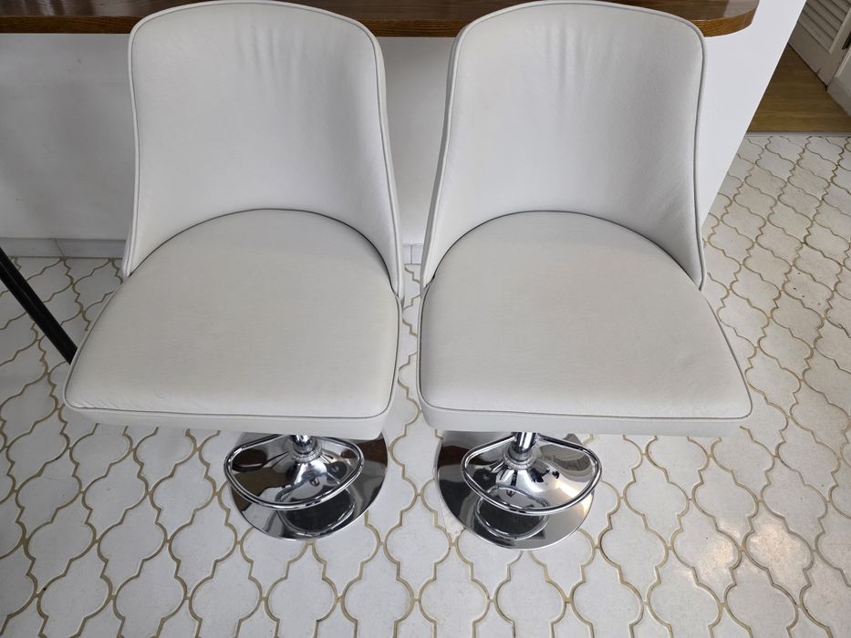 Bancos altos 2 unidades