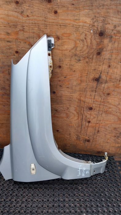 Kia Sportage Ii Błotnik Przód Prawy 9S