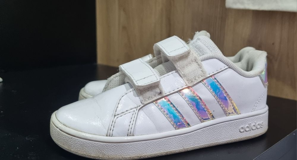 Adidasy dziewczęce