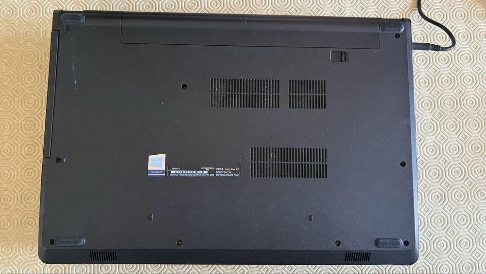 Portátil Dell Vostro 3578 | i5 8ª Ger | 8GB RAM | 250GB SSD Win11