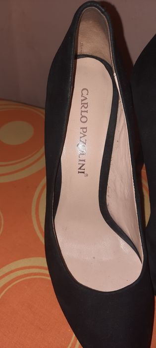 Елітне взуття від бренду..