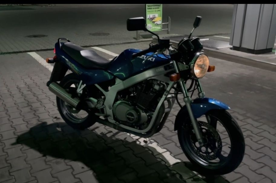 Продам мотоциколь GS500E