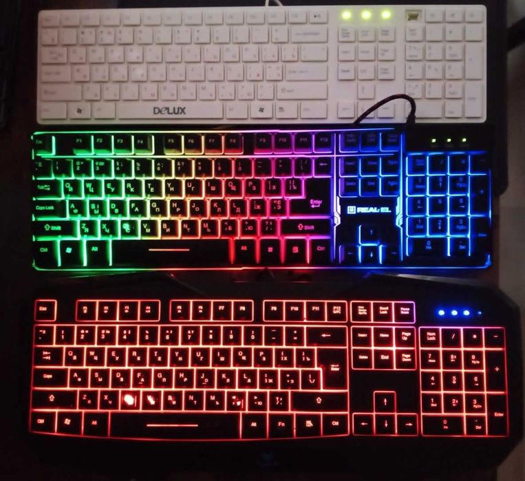 Продам 3 клавіатури, 1 геймпад, 1 мишка ОДНИМ лотом