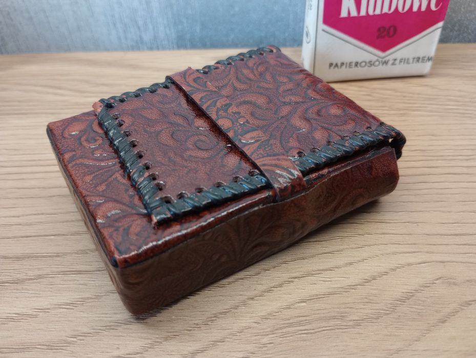 Stare ochronne etui na papierosy. Retro PRL