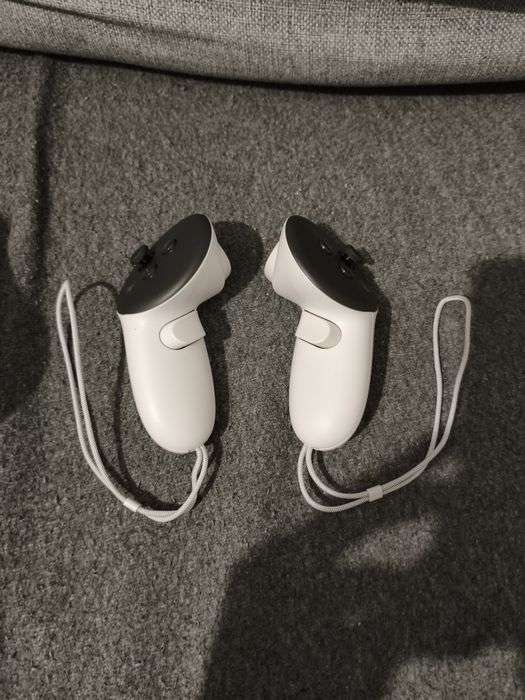 Meta Quest 3s z wygodną opaską i dodatkową baterią
