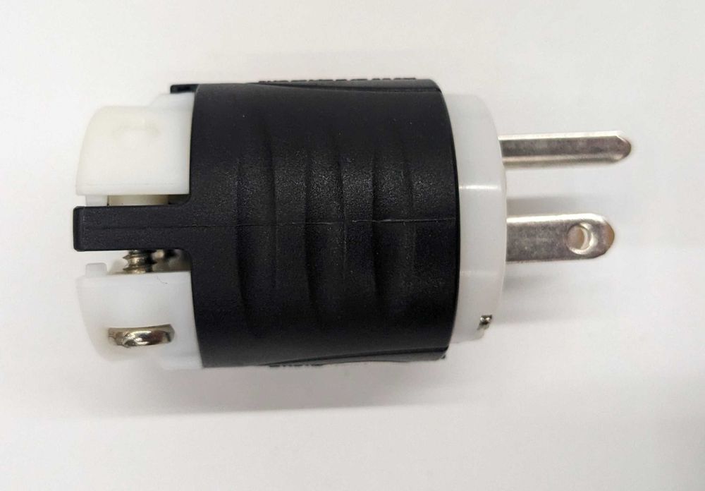 Вилка американского стандарта Acme Audio Labs ( крио + серебро )
