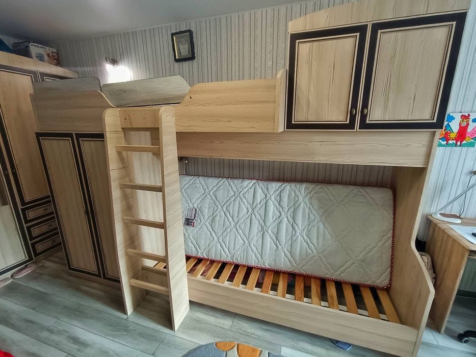 Дитяче ліжко  гірка