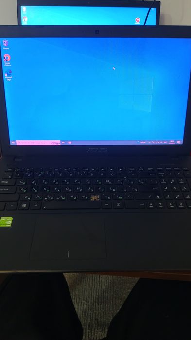 Ноутбук asus x552c під ремонт