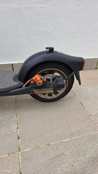 trotinete Elétrica Segway Ninebot KickScooter F40I