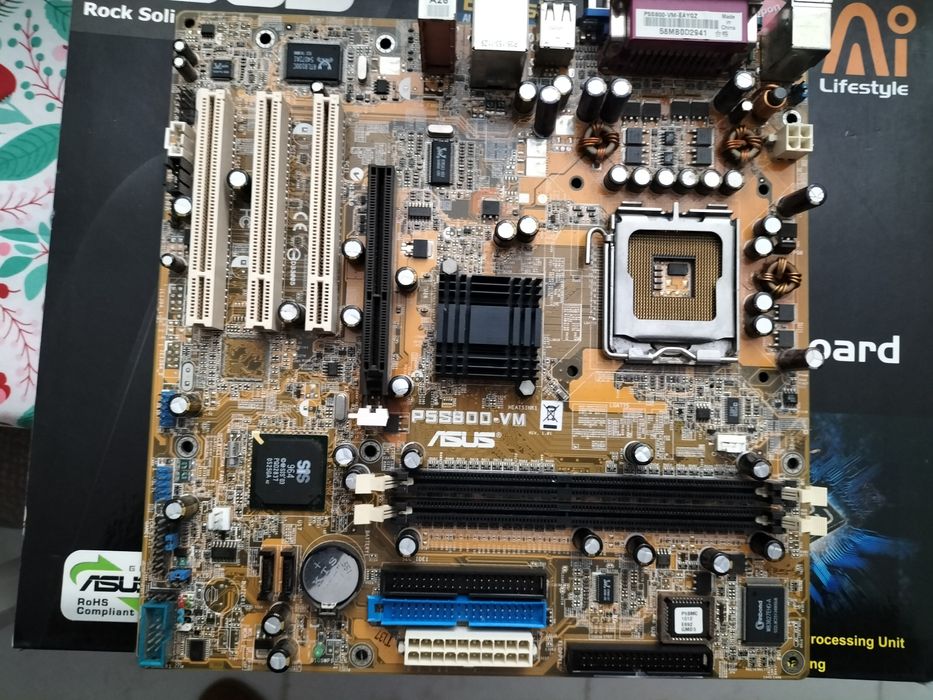 Motherboard P5S800 Azambuja • OLX Portugal