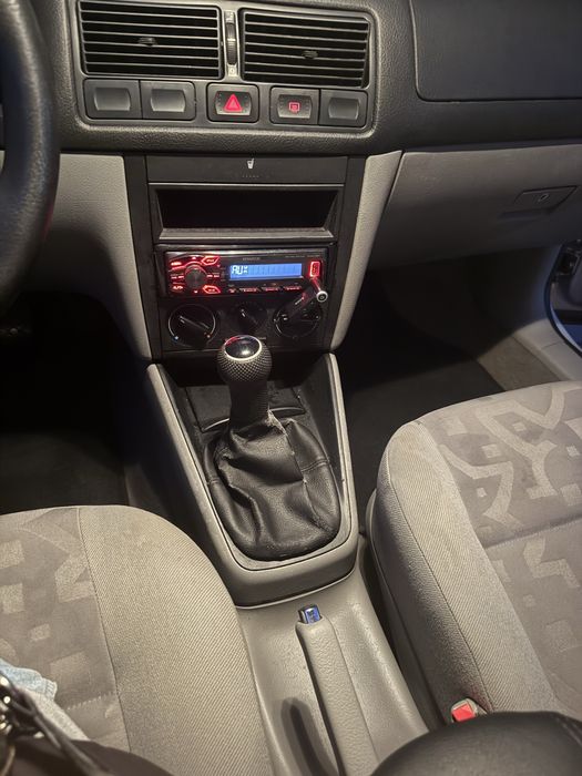 Volkswagen Golf 4 1998 1.4