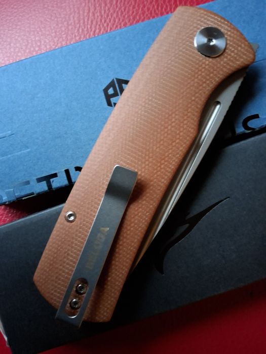 Складаний ніж Petrified Fish Beluga PF-P01 - Sandblasted/Brown Micarta