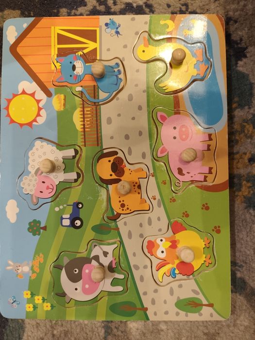 Puzzle drewniane z uchwytem tablica