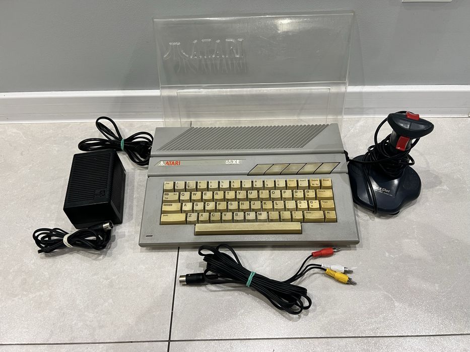 Komputer Atari 65 XE