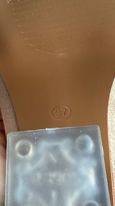 Botas creme com salto transparente - Super giras