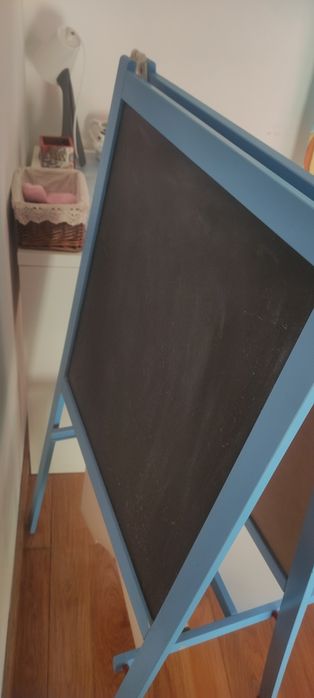 Vendo quadro didático do IKEA