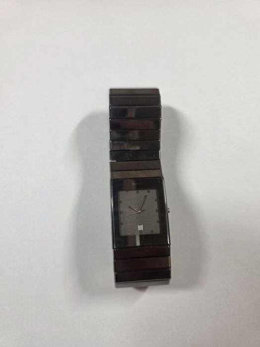 Оригинальные швейцарские наручные часы Rado из культовых серий Ceramica или DiaStar Ceramica