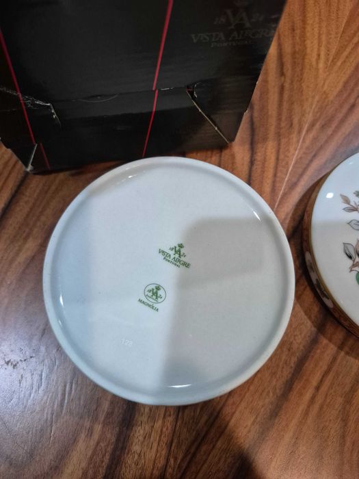 Caixa / Guarda-Joias em Porcelana Vista Alegre – Modelo Magnólia