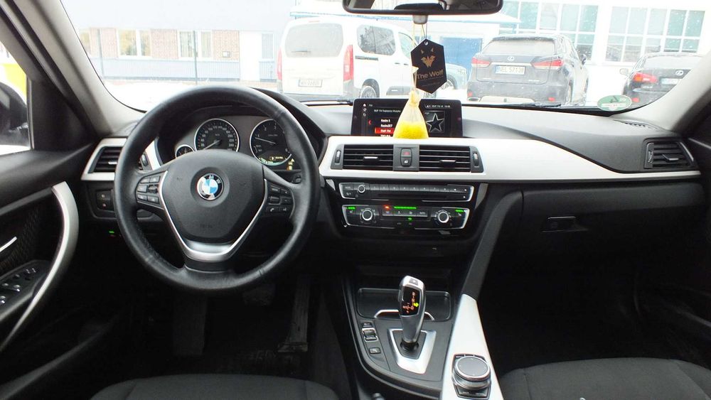 BMW 320 2.0 Diesel Automat 2017/18 Rok Biała Perła Super Stan!