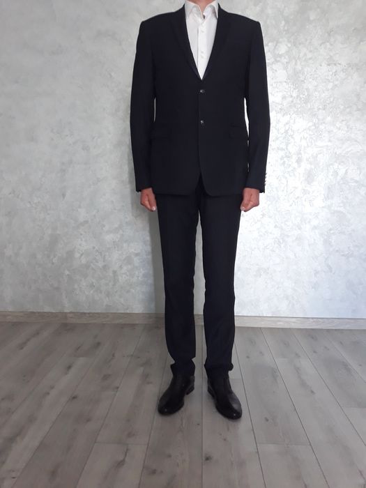Костюм  чоловічий