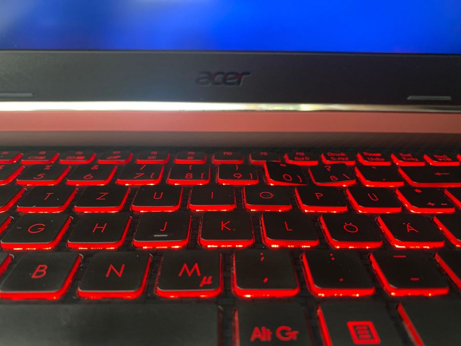 Acer Nitro 5 AN515-52 | i5-8300H | 16 GB RAM | GTX 1050 | SSD 512 GB
