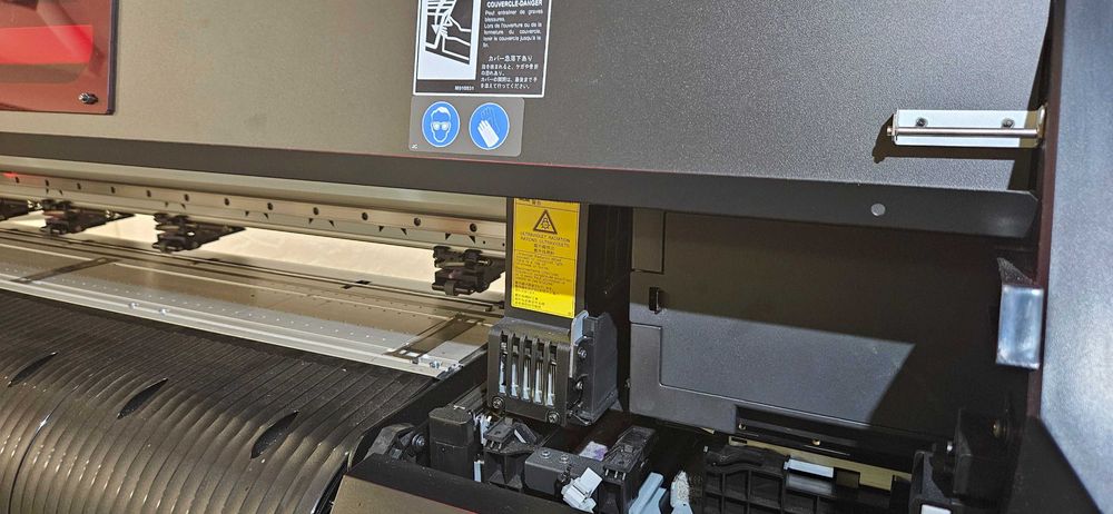 Ploter Mimaki UCJV 150-160 UV LED druk i cięcie, niski przebieg,12m gw