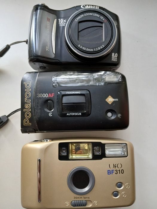 Продам плёночные фотоаппараты. Б/у. UFO новый.