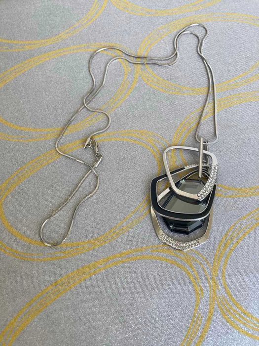 Підвіс з ланцюжком