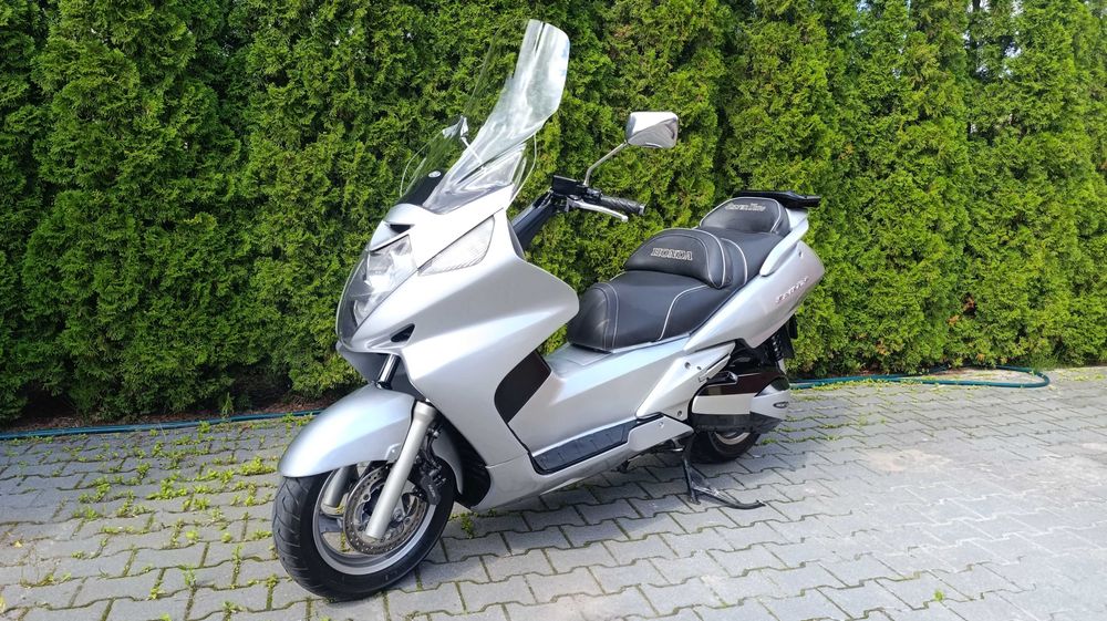 Honda Silver Wing 600