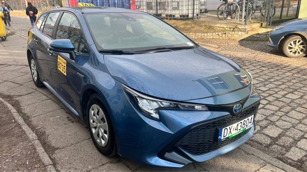 Аренда автомобилей для работы в такси.