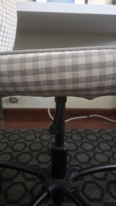 Cadeira de Escritório Giratória