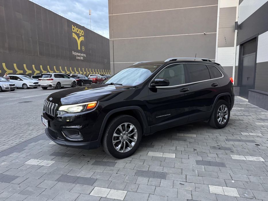 Jeep Cherokee 2019 4*4