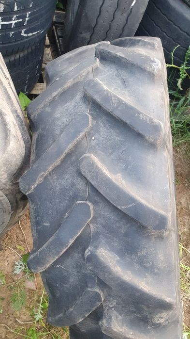 Opona 280/70/20 mitas