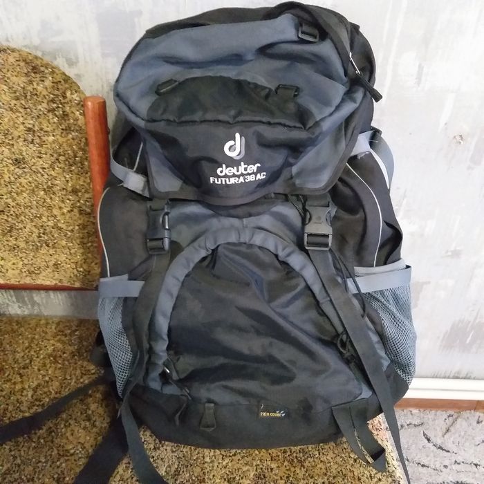 Продаю рюкзак Дойтер