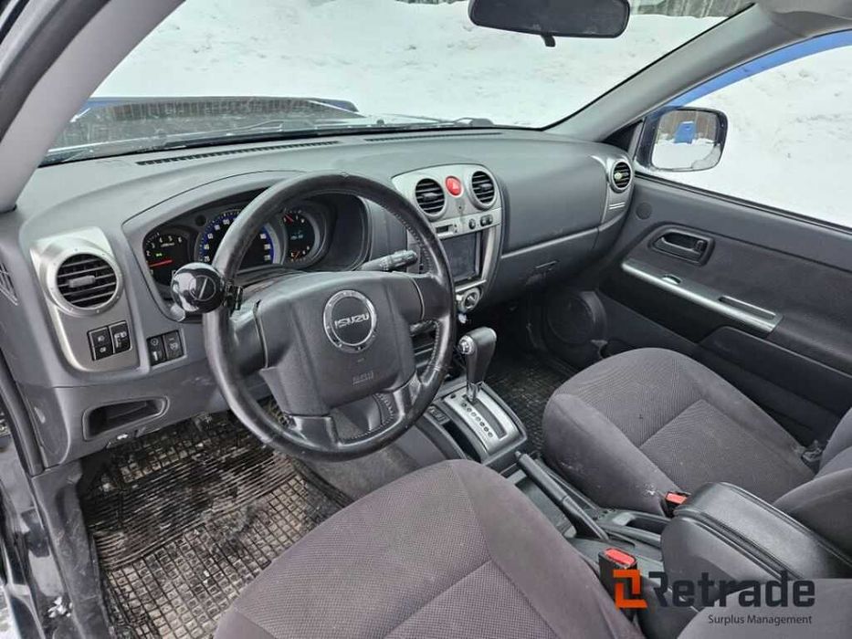 Isuzu D-MAX 2012
