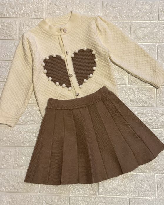 Одяг для дівчинки 3-4 роки