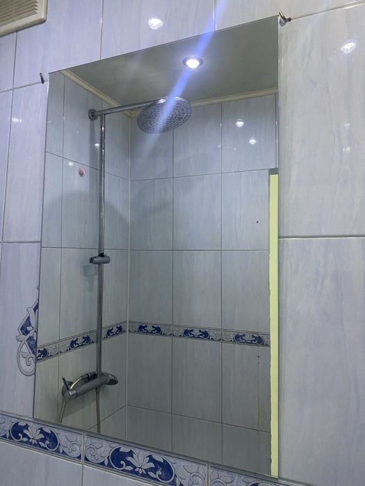 Дзеркало у ванну або в кімнату
