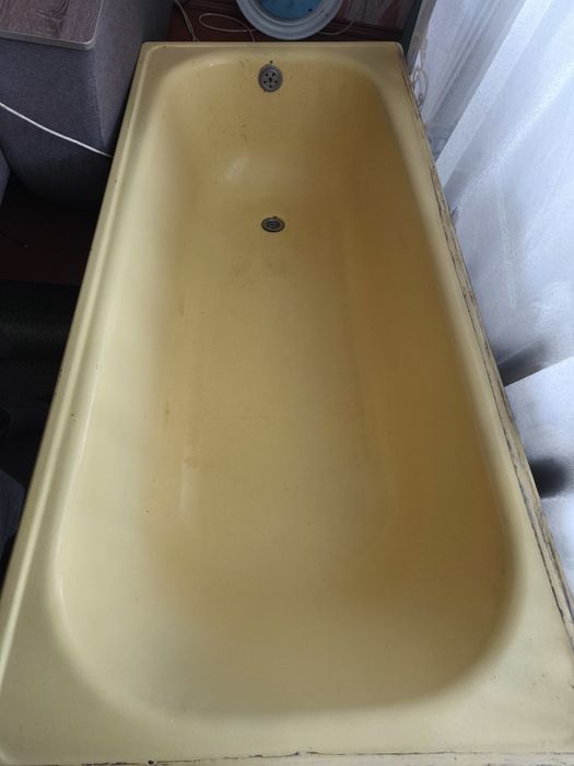 Продам металеву ванну, в хорошому стані