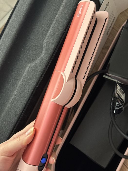 Дайсон dyson air straight strawberry