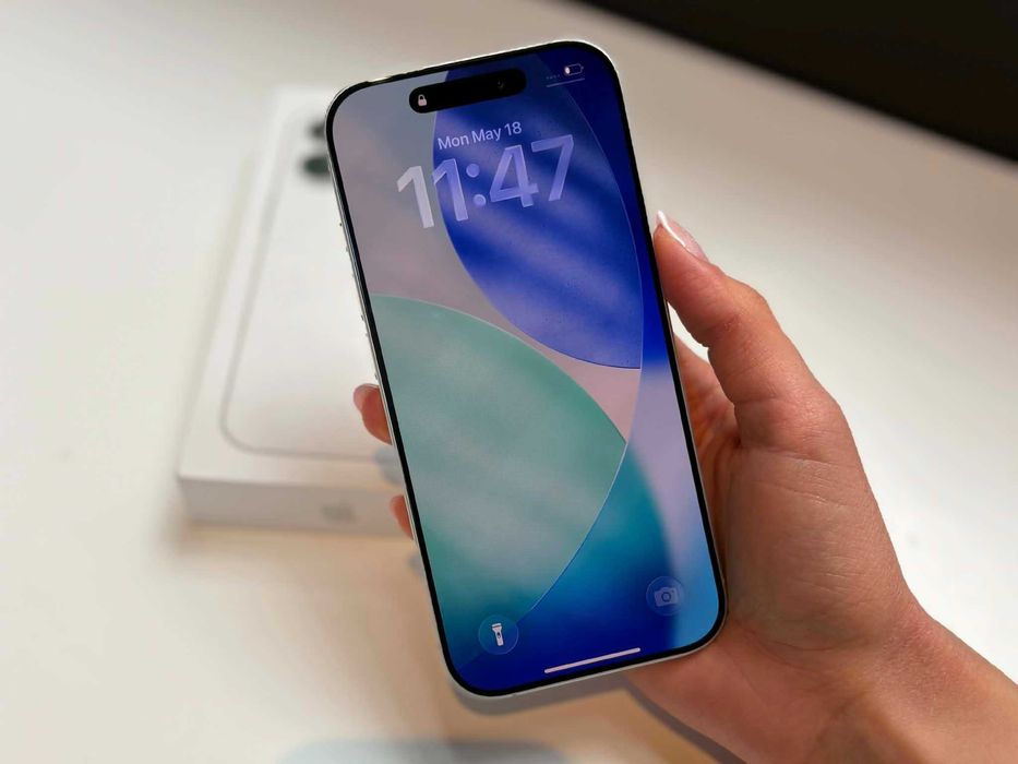 iPhone 17 256 GB White eSIM | Łódź Manufaktura
