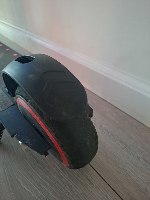 Hulajnoga elektryczna dziecięca