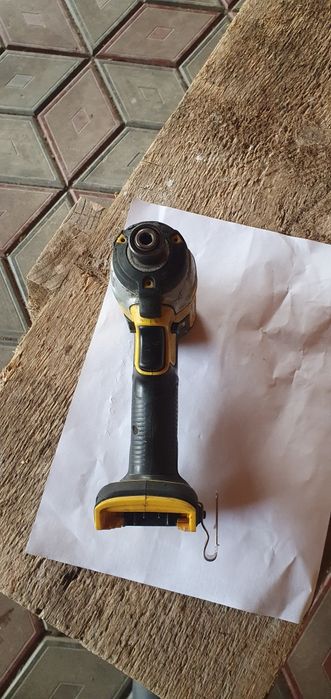 Імпакт  Деволт 887