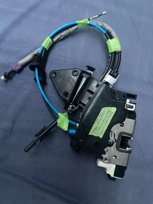 Fechadura Fecho porta trás esquerda Mercedes C W204