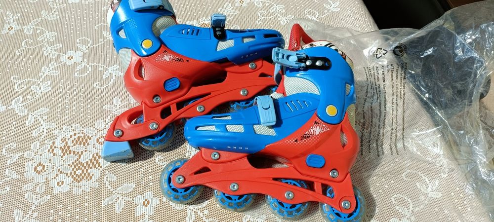 Patins em linha - bom estado
