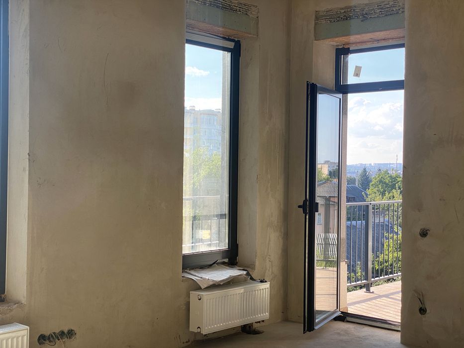 Елітне просторе помешкання в центрі міста поряд Покровського собору!